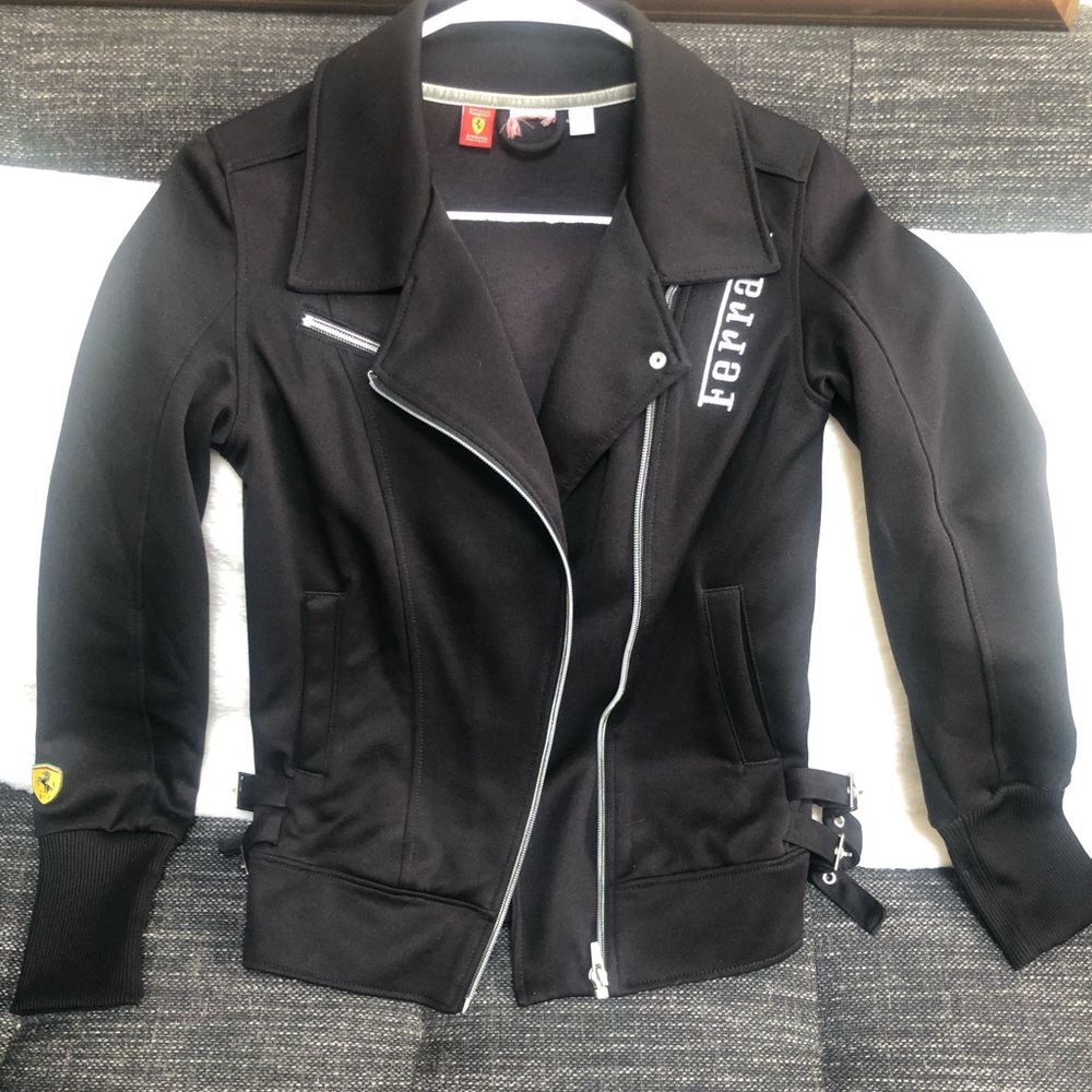 #Puma #Ferrari Black Women’s XS Jacket
